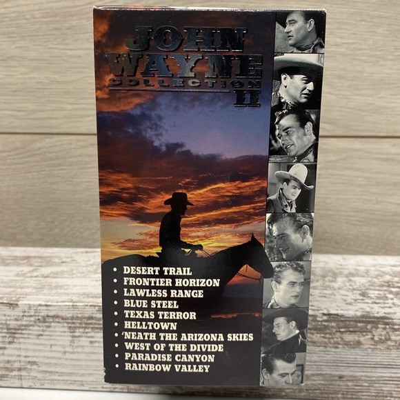 Vintage John Wayne Collection II VHS Set - Picture 3 of 10
